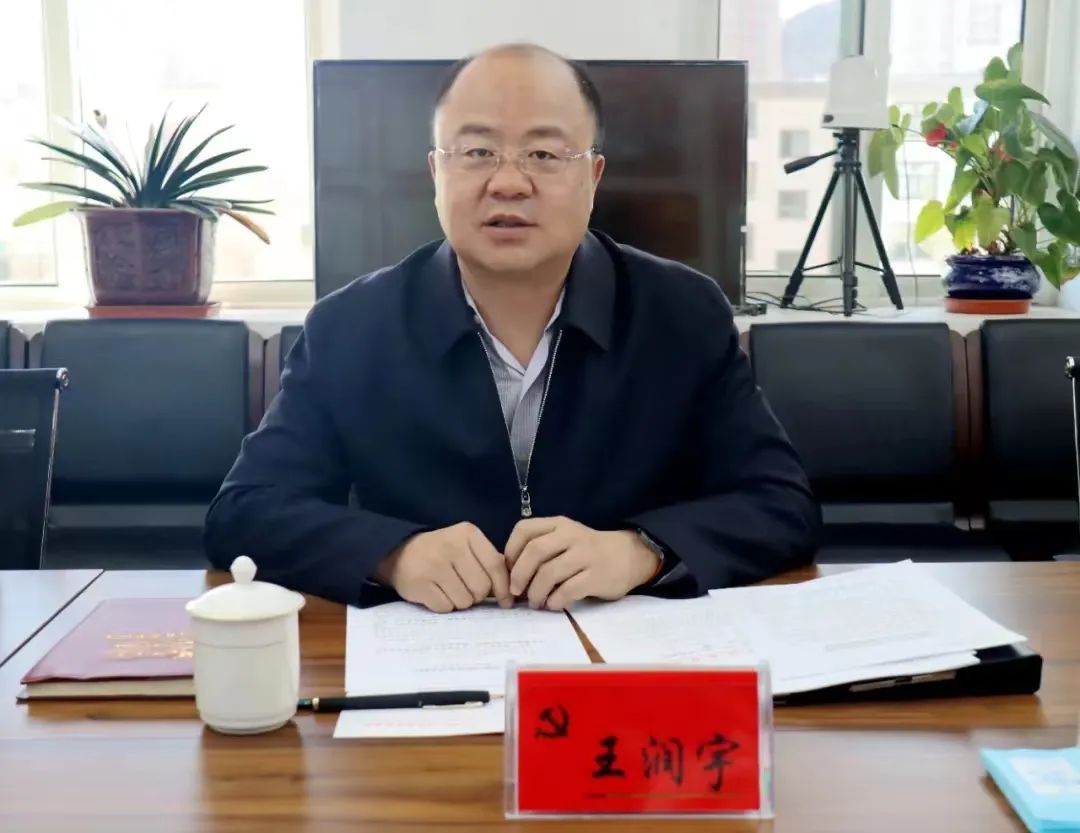 新闻加.jpg